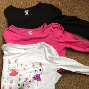 Old navy 3T long sleeve shirt bundle